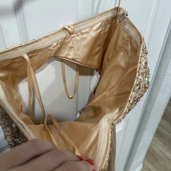 La Femme Gold Dress Flare Sequence Bling Prom Wedding Size 6 Fancy Luxury Pretty - Picture 8 of 15